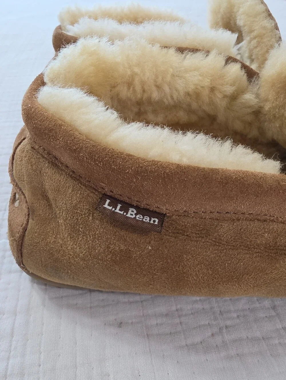 L.L. Bean Men's Brown Suede Shearling-Lined Moccasin Slippers Size 13